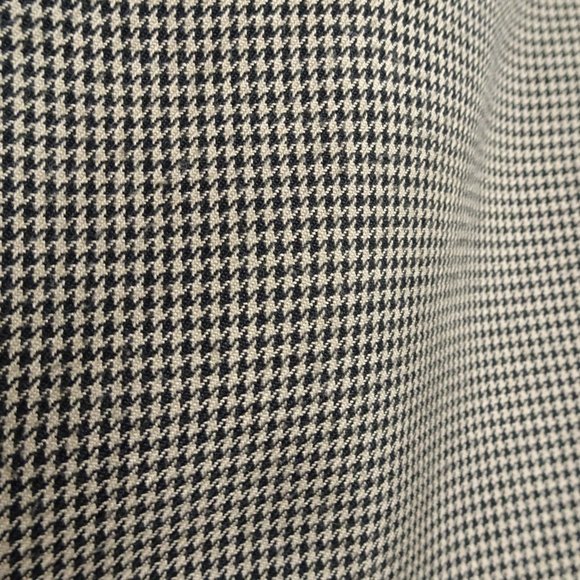 Beechers Brook Houndstooth Brown Mini Skirt - Picture 3 of 4